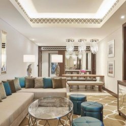 HILTON DUBAI AL HABTOOR CITY 5 ★-_