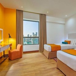 RAMADA HOTEL & SUITES BY WYNDHAM JBR 4★