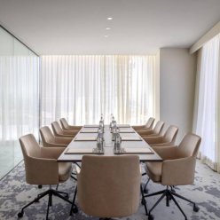 AVANI+ PALM VIEW DUBAI HOTEL & SUITES 5 ★