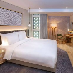 RADISSON BLU HOTEL & RESORT ABU DHABI, CORNICHE 5★