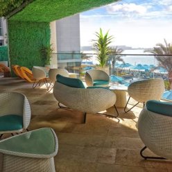 THE RETREAT PALM DUBAI MGALLERY BY SOFITEL 4★