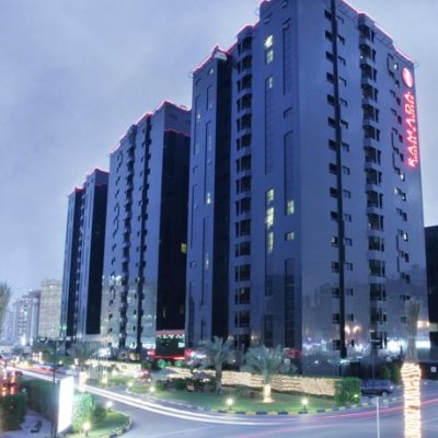 RAMADA HOTEL & SUITES 4★