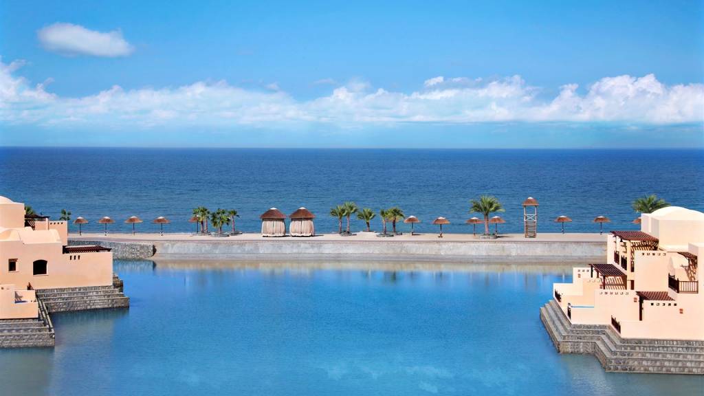 THE COVE ROTANA RESORT 5★