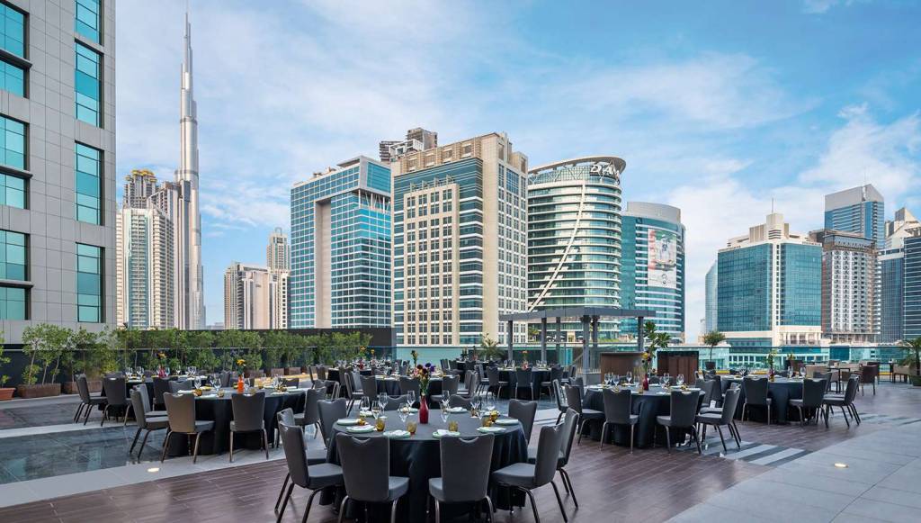 RADISSON BLUE HOTEL DUBAI WATERFRONT 5★