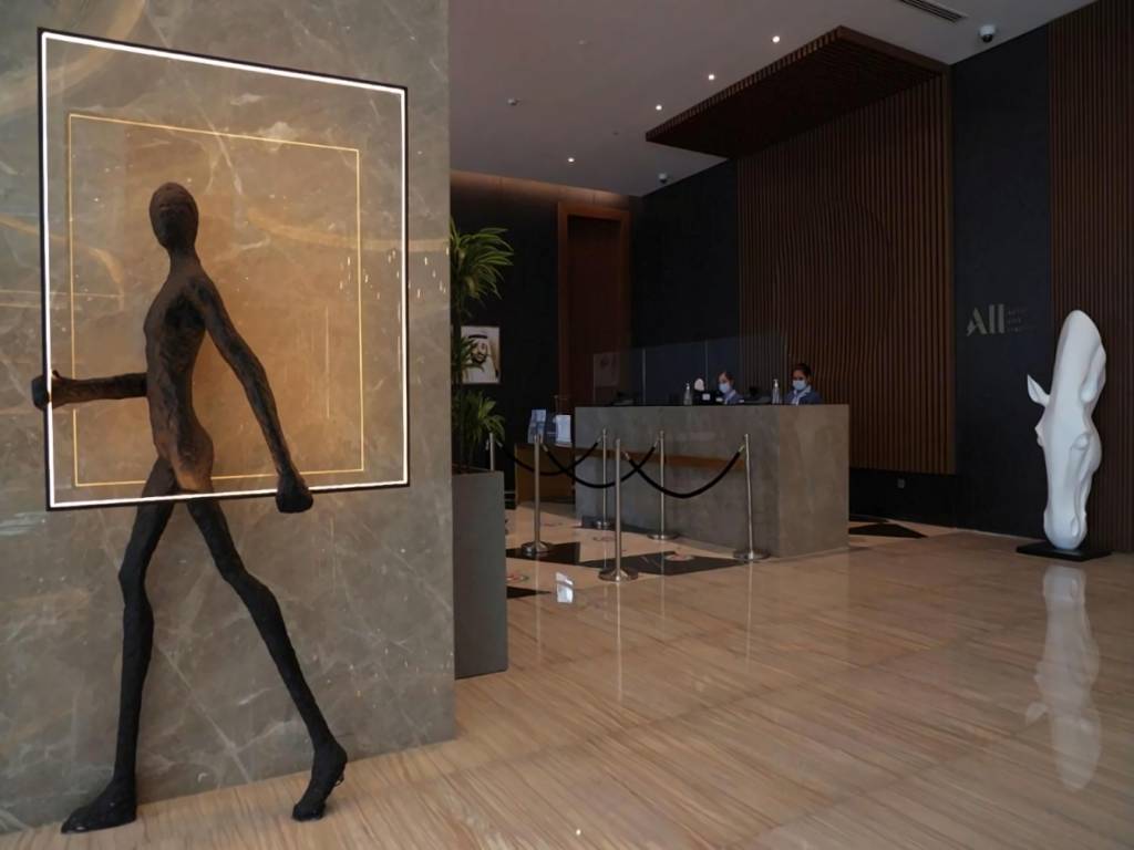 PULLMAN HOTEL SHARJAH 5★