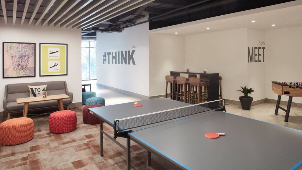 ROVE AT THE PARK 3★