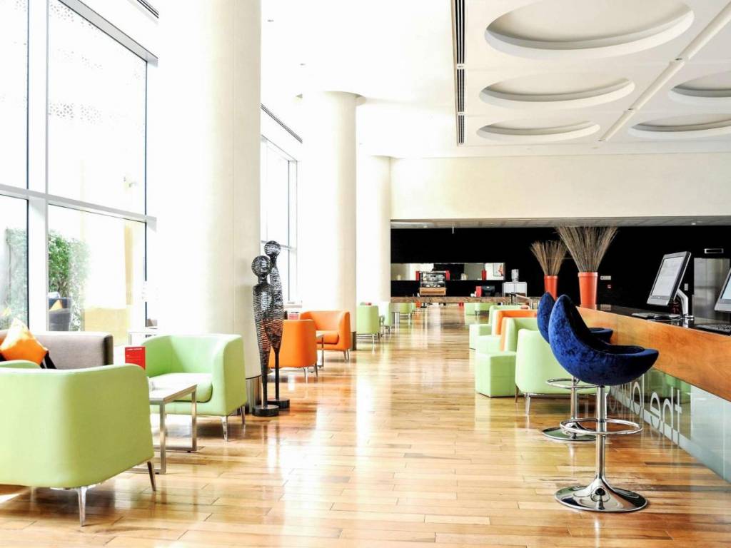 IBIS WORLD TRADE CENTER DUBAI 3★-_