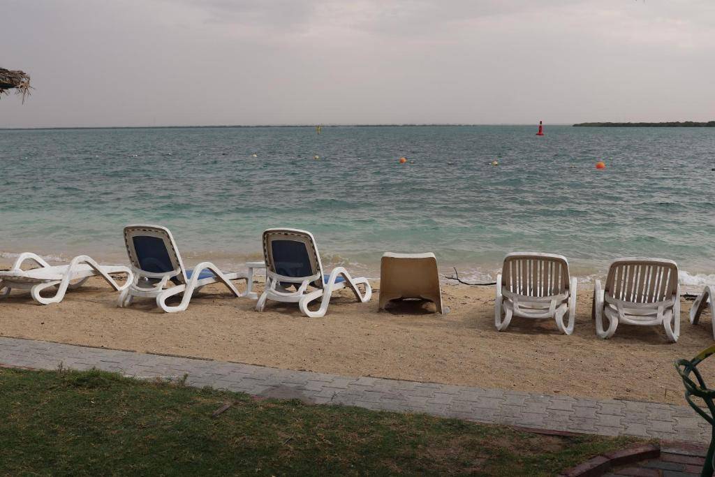 FLAMINGO BEACH RESORT 3★