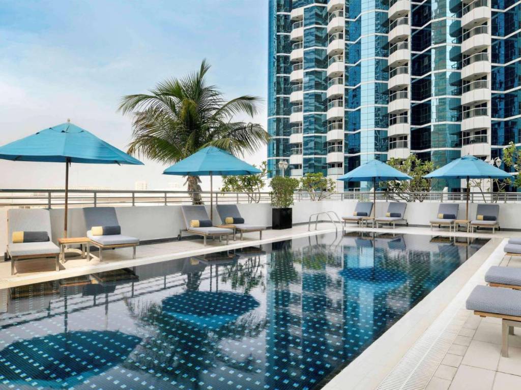 MOVENPICK HOTEL JUMEIRAH LAKES TOWERS 5★