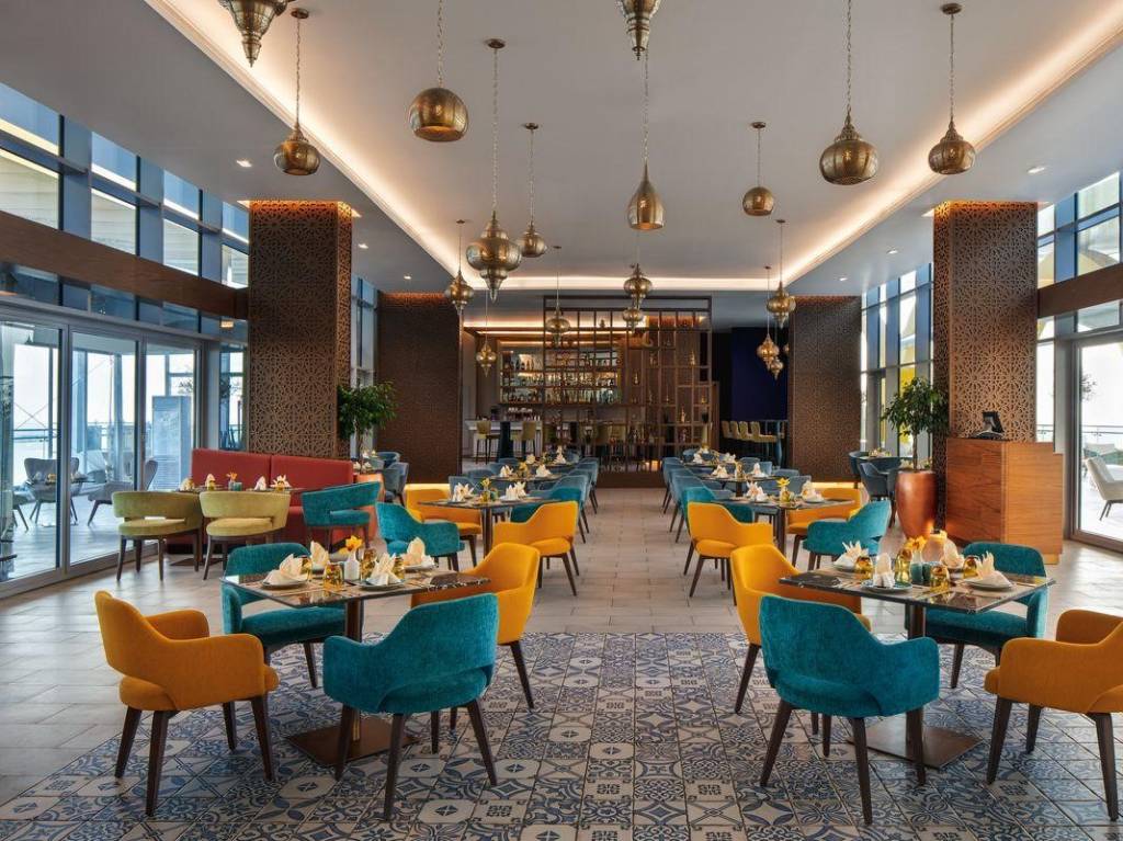 CENTARA MIRAGE BEACH RESORT DUBAI 4★