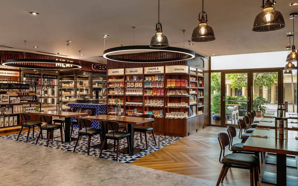 DELTA HOTELS BY MARRIOTT JUMEIRAH BEACH DUBAI 4★