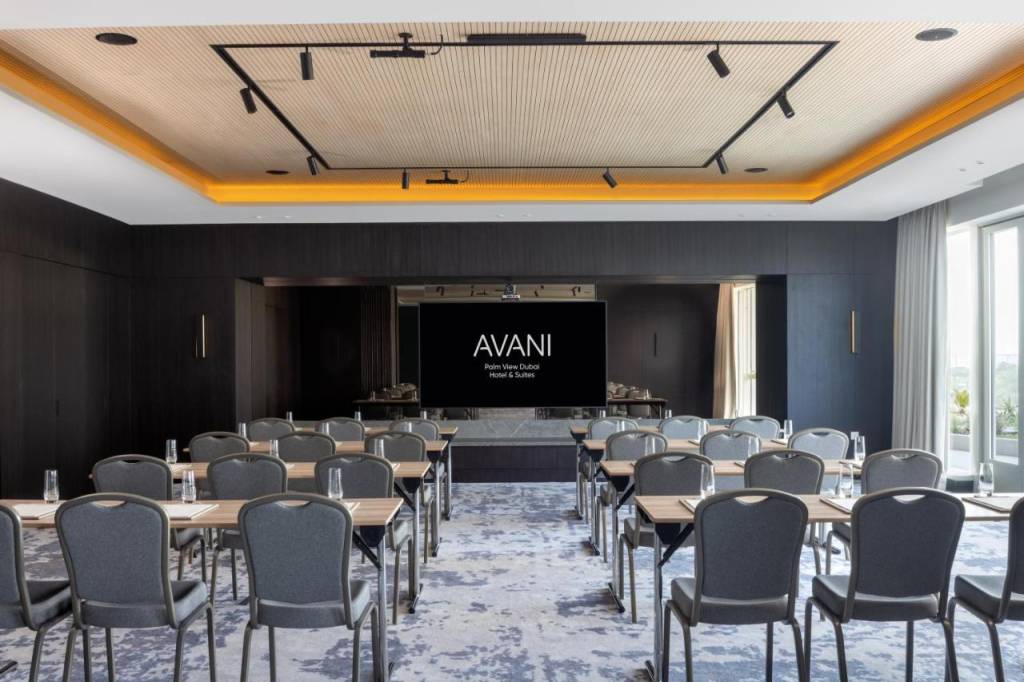 AVANI+ PALM VIEW DUBAI HOTEL & SUITES 5 ★