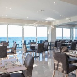 GOLDEN COAST RESORT 4★-_