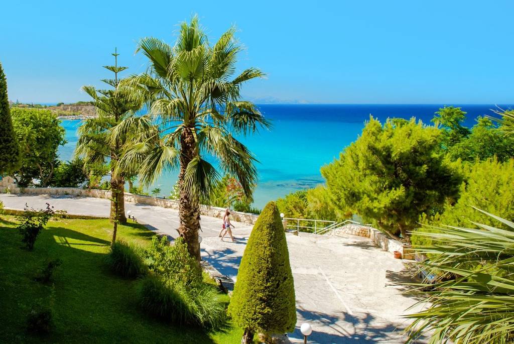 SENTIDO ALEXANDRA BEACH RESORT 4★