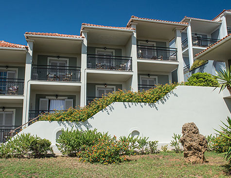 THE BAY HOTEL & SUITES SPA 4★