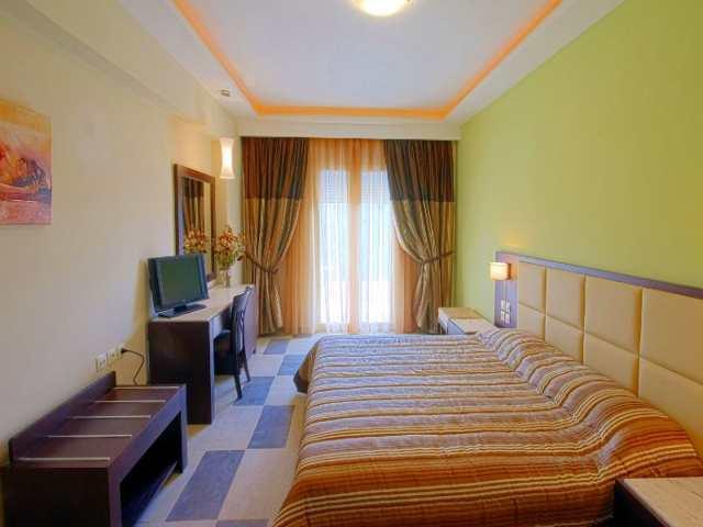 MAJESTIC HOTEL & SPA 4★