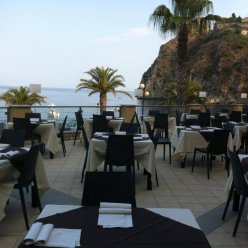 ELIHOTEL (SANT'ALESSIO SICULO) 4 ★