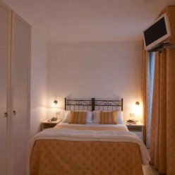 SYLESIA HOTEL (LETOJANNI) 3★