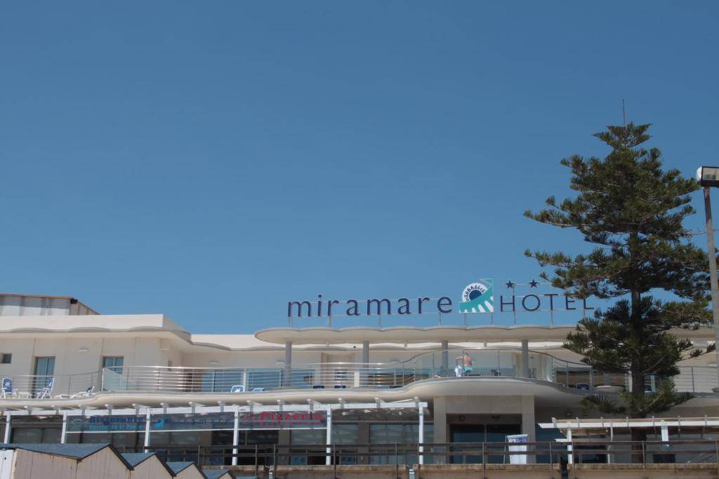 MIRAMARE HOTEL (MARINA DI RAGUSA) 4 ★