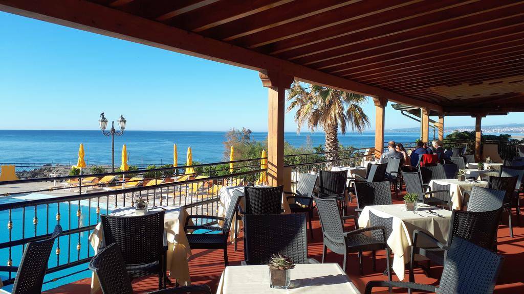 RG NAXOS HOTEL (EX. HILTON GIARDINI NAXOS) 4★ SUPER