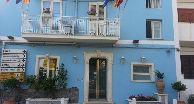 VILLA NEFELE 3★
