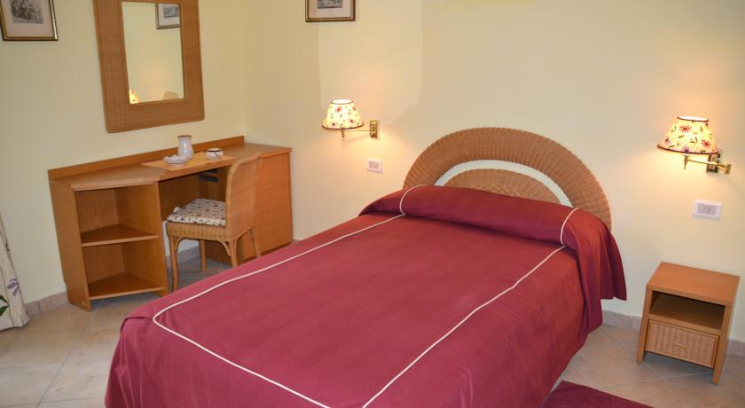 Italy Village La Serra Resort 4★