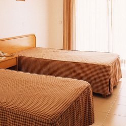 BE SMART TERRACE CLUB 2★