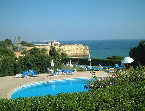 VILA SENHORA DA ROCHA 3★