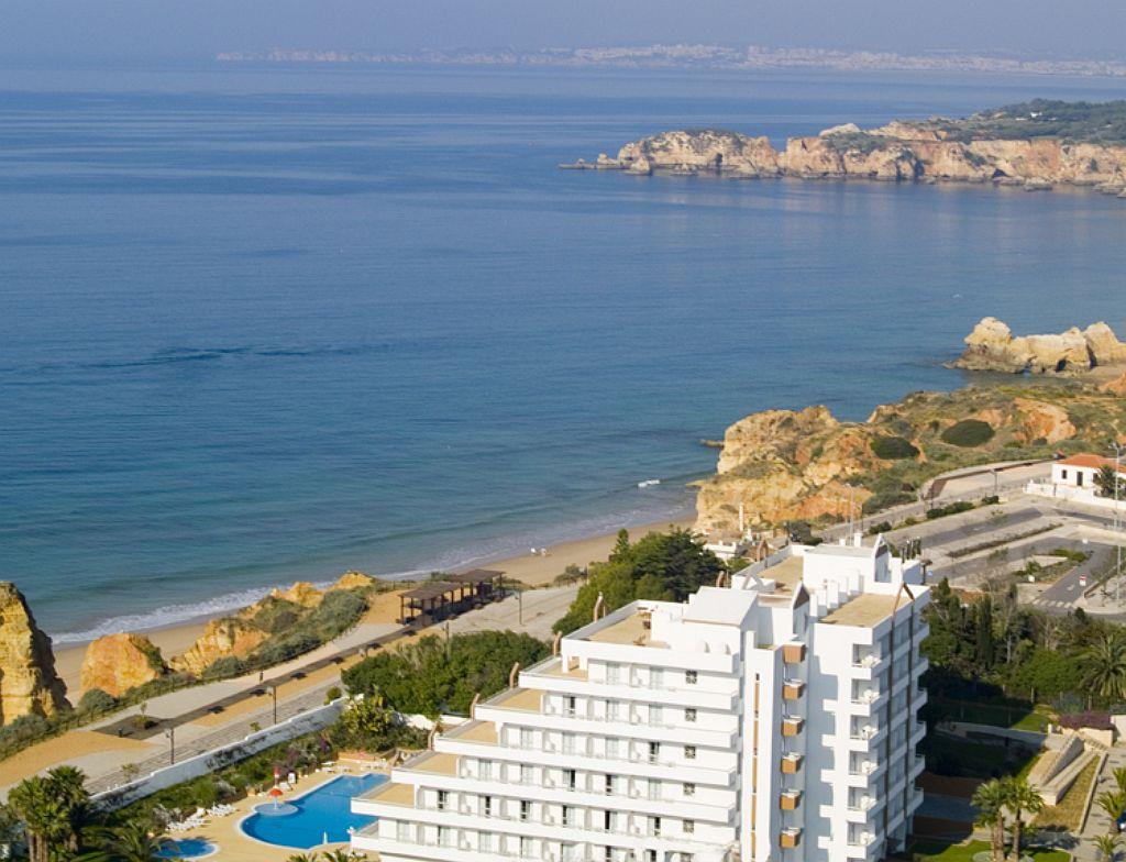LUAR HOTEL 3★
