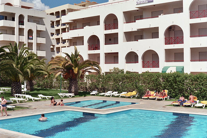 BE SMART TERRACE CLUB 2★