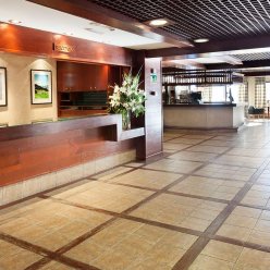 PIOLETS SOLDEU CENTER 4★