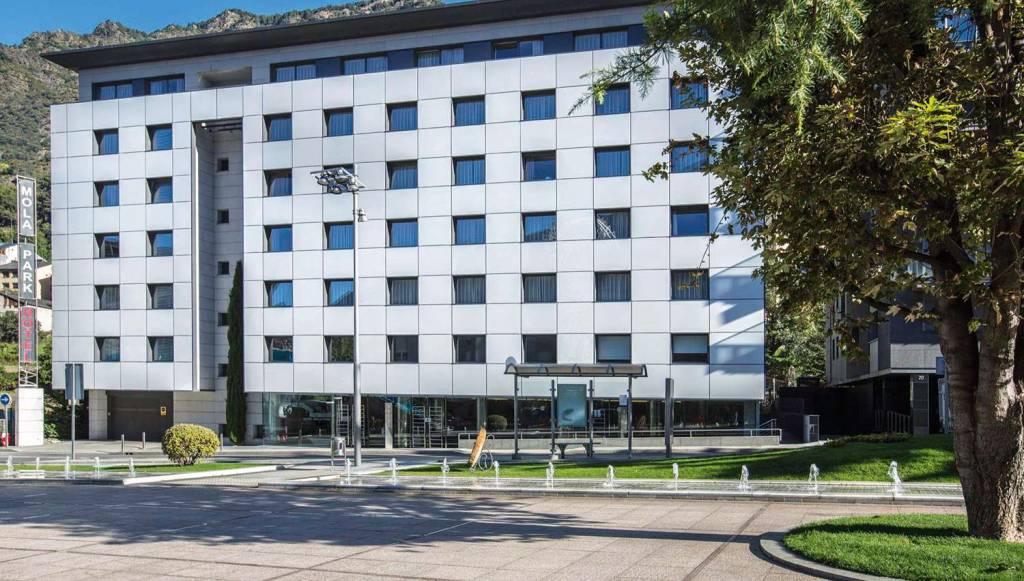 ATIRAM MOLA PARK 4★