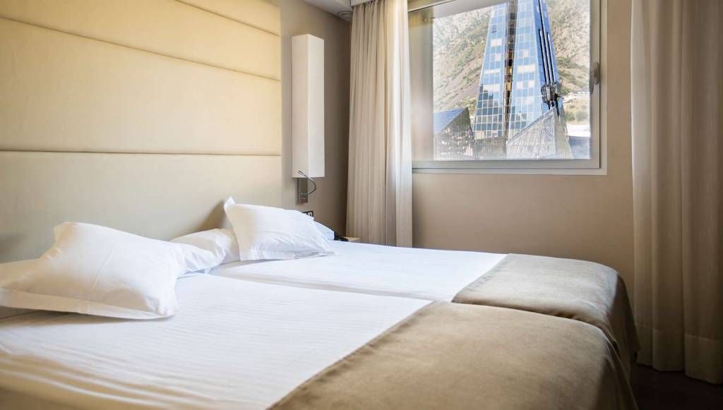 ATIRAM MOLA PARK 4★