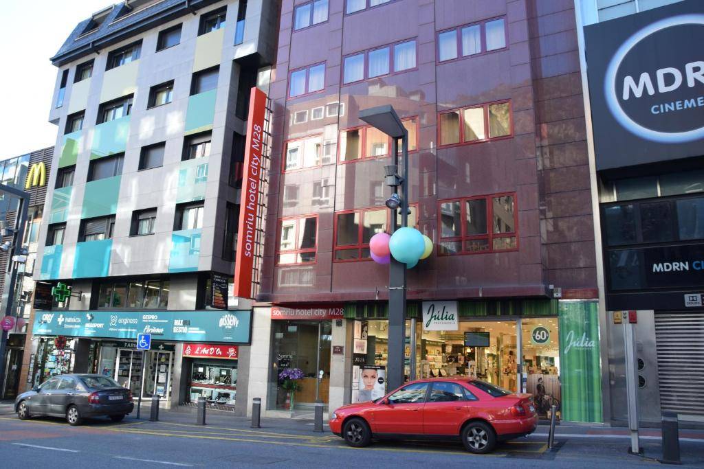 SOMRIU HOTEL CITY M28 3★