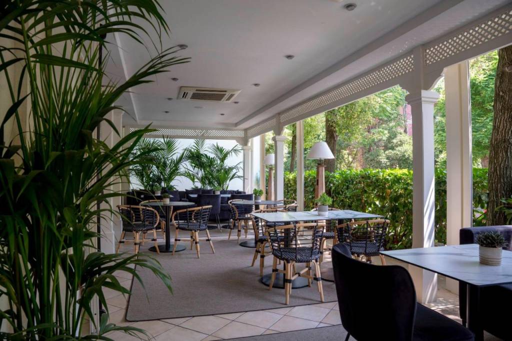 MAESTRALE SUITE HOTEL (RICCIONE) 4 ★