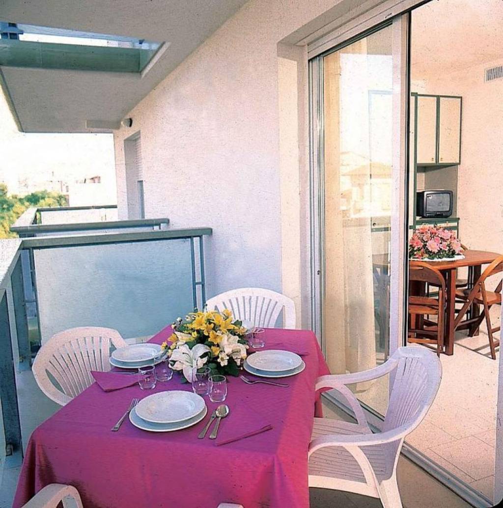 CLUB HOUSE RESIDENCE HOTEL 4★