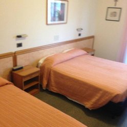 MICHELANGELO HOTEL 3 ★