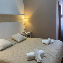 LOSANNA (RIMINI) 3 ★-_