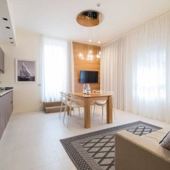 METROPOL CECCARINI SUITE 4★