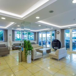 MONICA RIMINI 3★ SUPERIOR