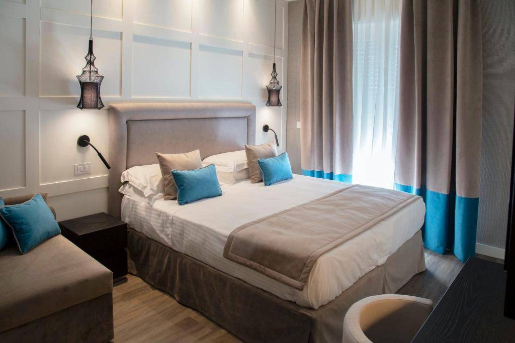 HOTEL LUNGOMARE 4★-_