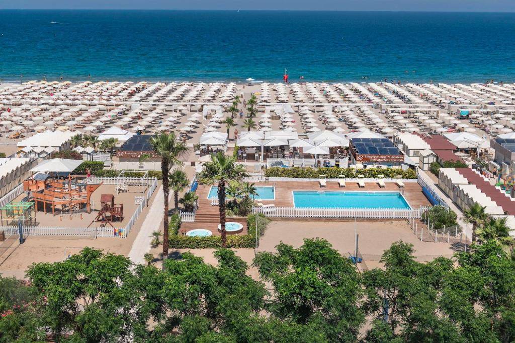 HOTEL LUNGOMARE 4★-_