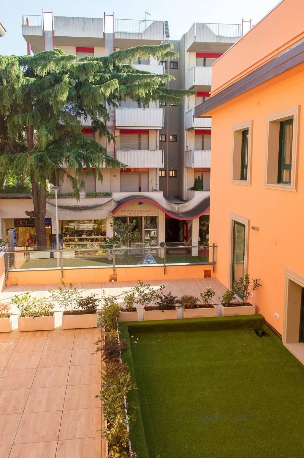 METROPOL CECCARINI SUITE 4★