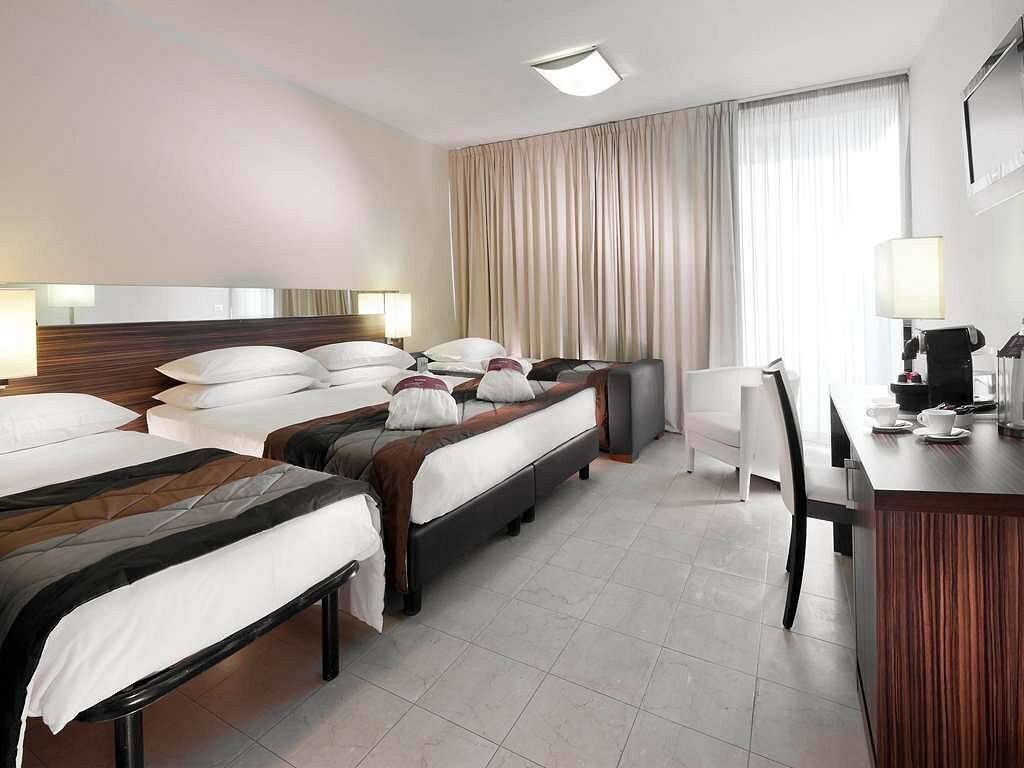 MERCURE RIMINI LUNGOMARE 4★