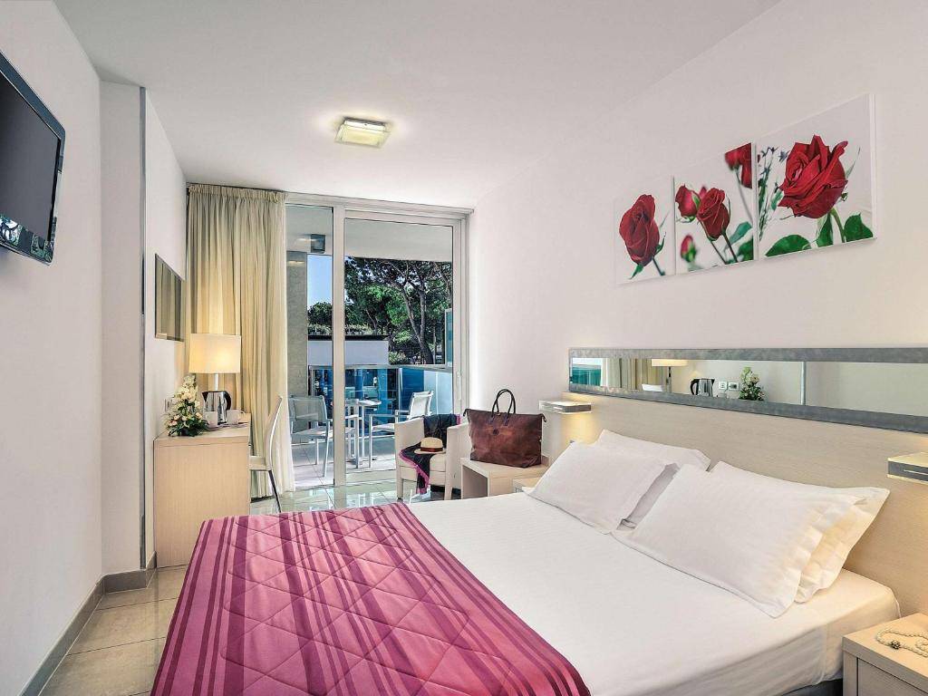 MERCURE RIMINI ARTIS 4★