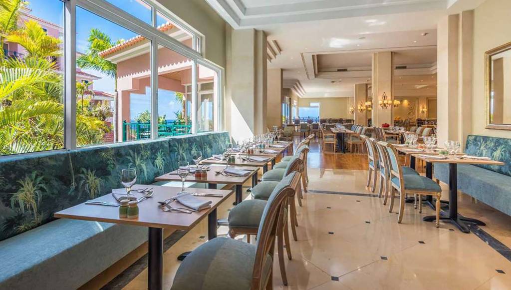 PESTANA ROYAL PREMIUM ALL INCLUSIVE OCEAN & SPA RESORT 5★