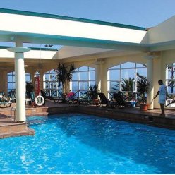 DOM PEDRO GARAJAU 3★