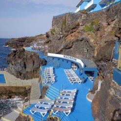 CAIS DA OLIVEIRA 4★