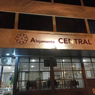 ALOJAMENTO CENTRAL II 3★