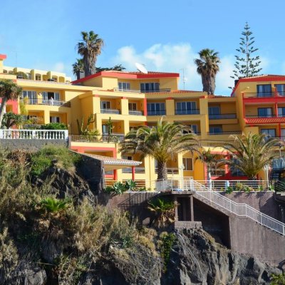 CAIS DA OLIVEIRA 4★